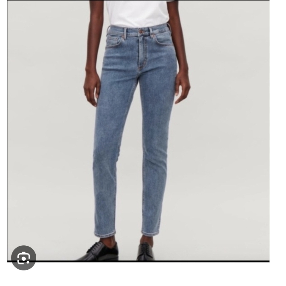 ‼️SOLD‼️ COS Classic Blue Women's Jeans